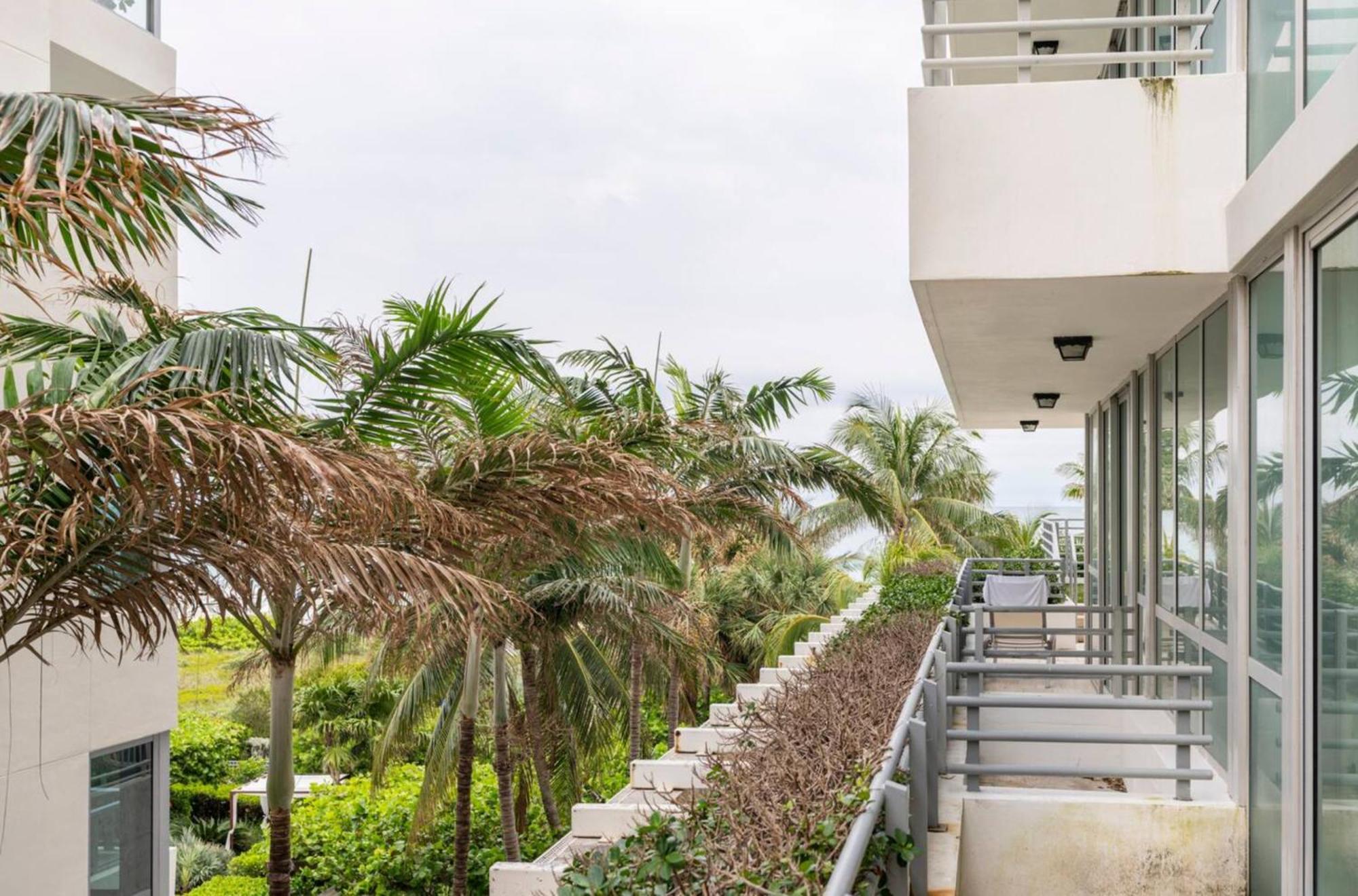 Beachfront Bentley Hotel One Bedroom Suite With Balcony And Beach Access Miami Beach Luaran gambar