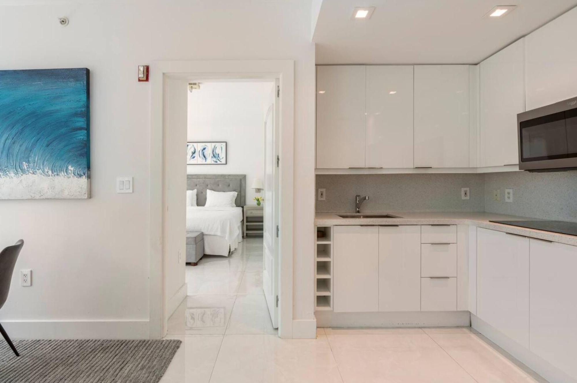 Beachfront Bentley Hotel One Bedroom Suite With Balcony And Beach Access Miami Beach Luaran gambar